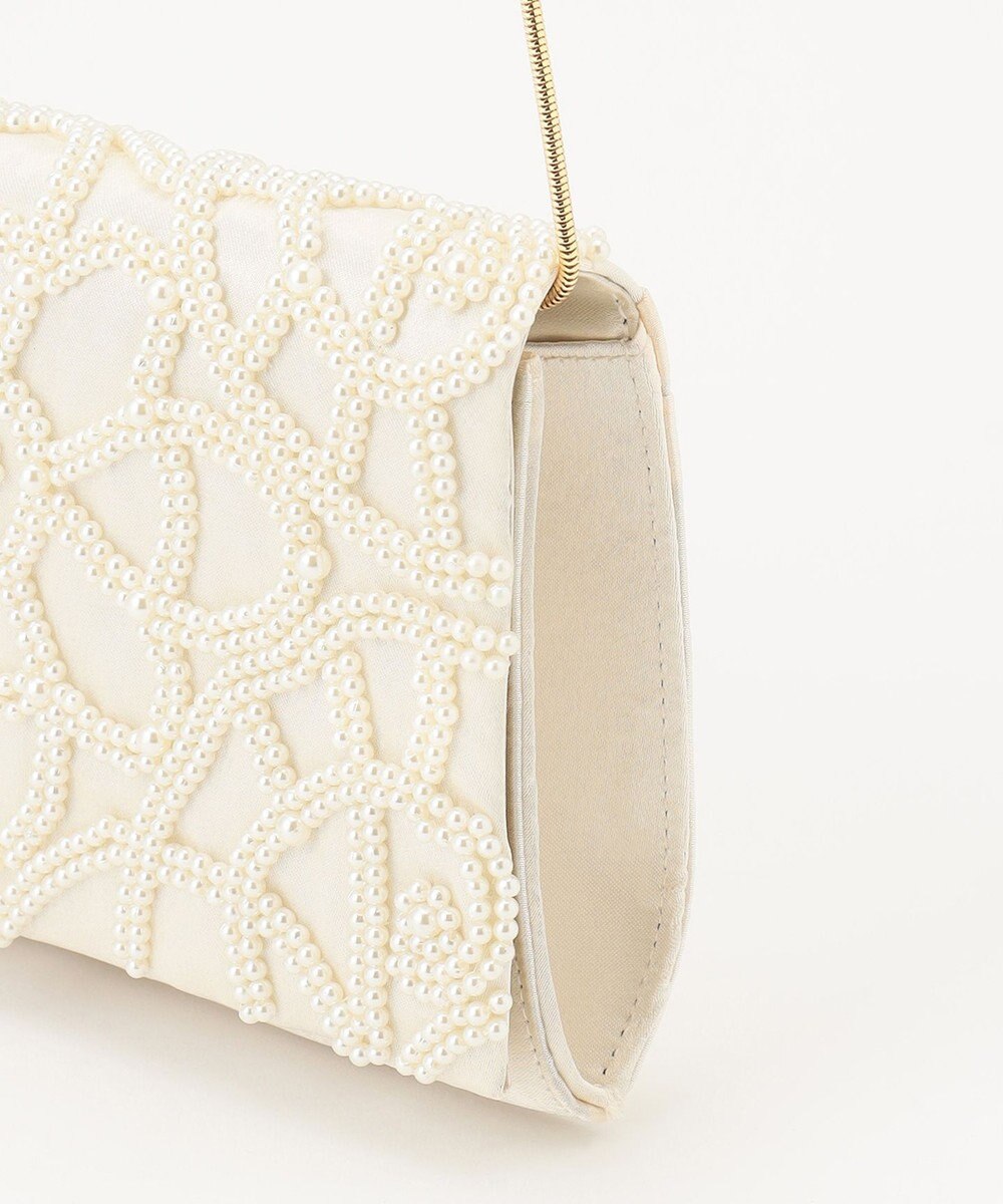 GRACE CONTINENTAL パールフラワークラッチバッグ 