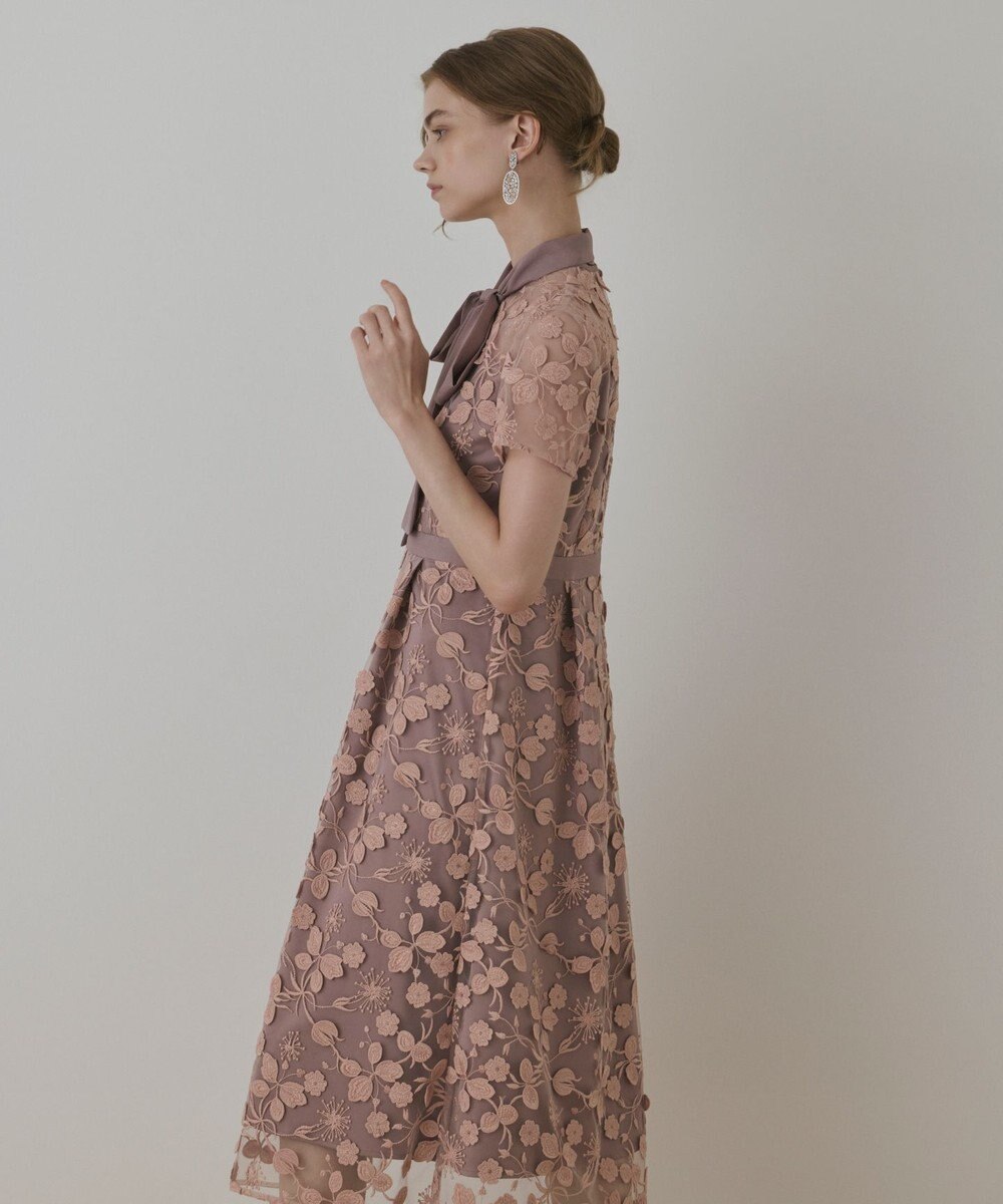 GRACE CONTINENTAL フラワ－フレアドレス 