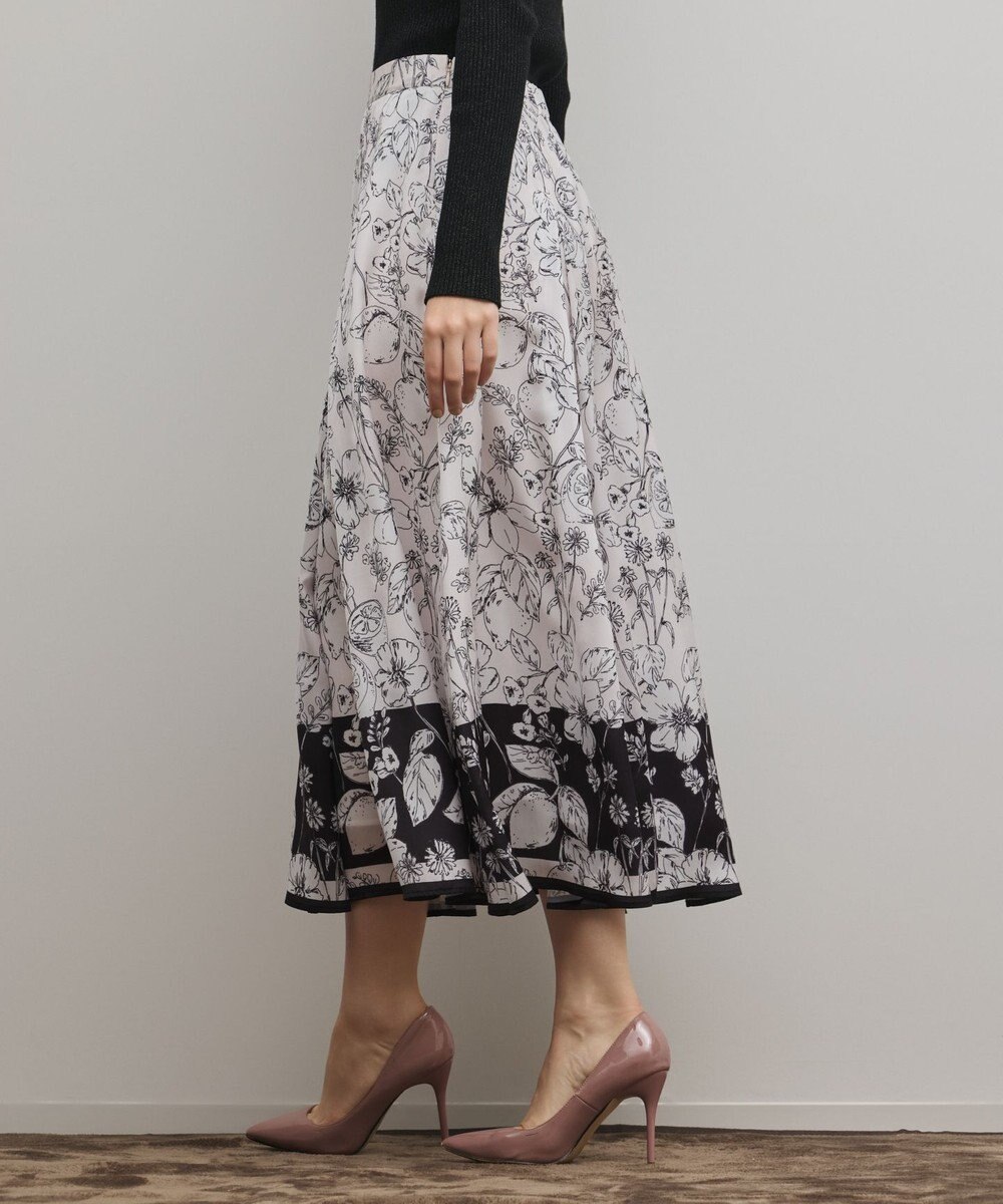 GRACE CONTINENTAL フルーツフラワープリントスカート 