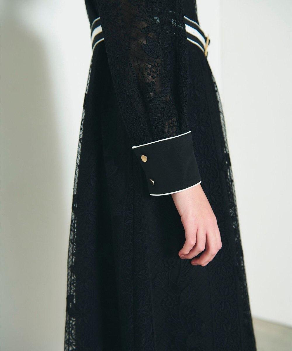 GRACE CONTINENTAL ストライプフラワー刺繍ワンピース 