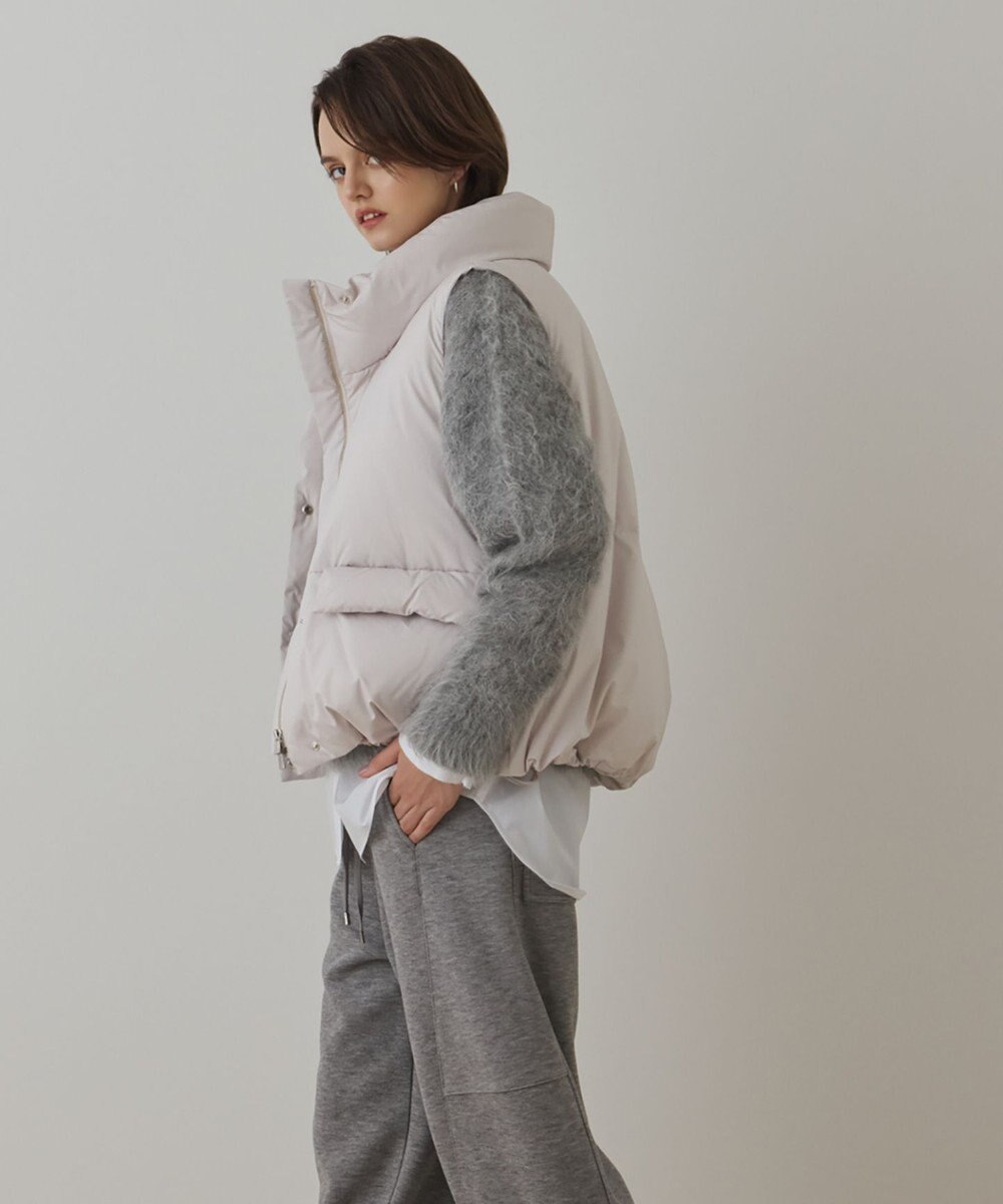 GRACE CONTINENTAL スタンドカラーダウンベスト 