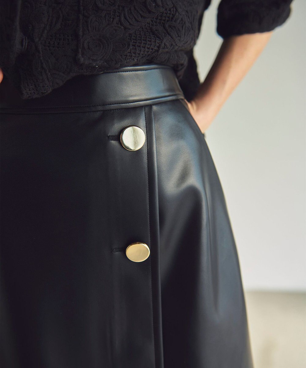 GRACE CONTINENTAL フェイクレザーミニスカート 