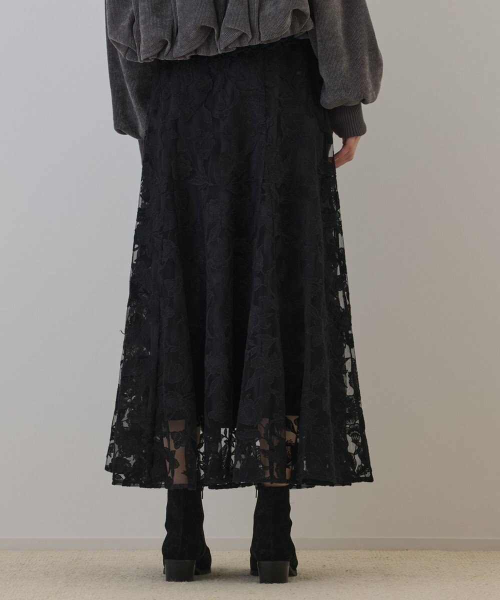 GRACE CONTINENTAL エンブロイダリーフレアスカート 