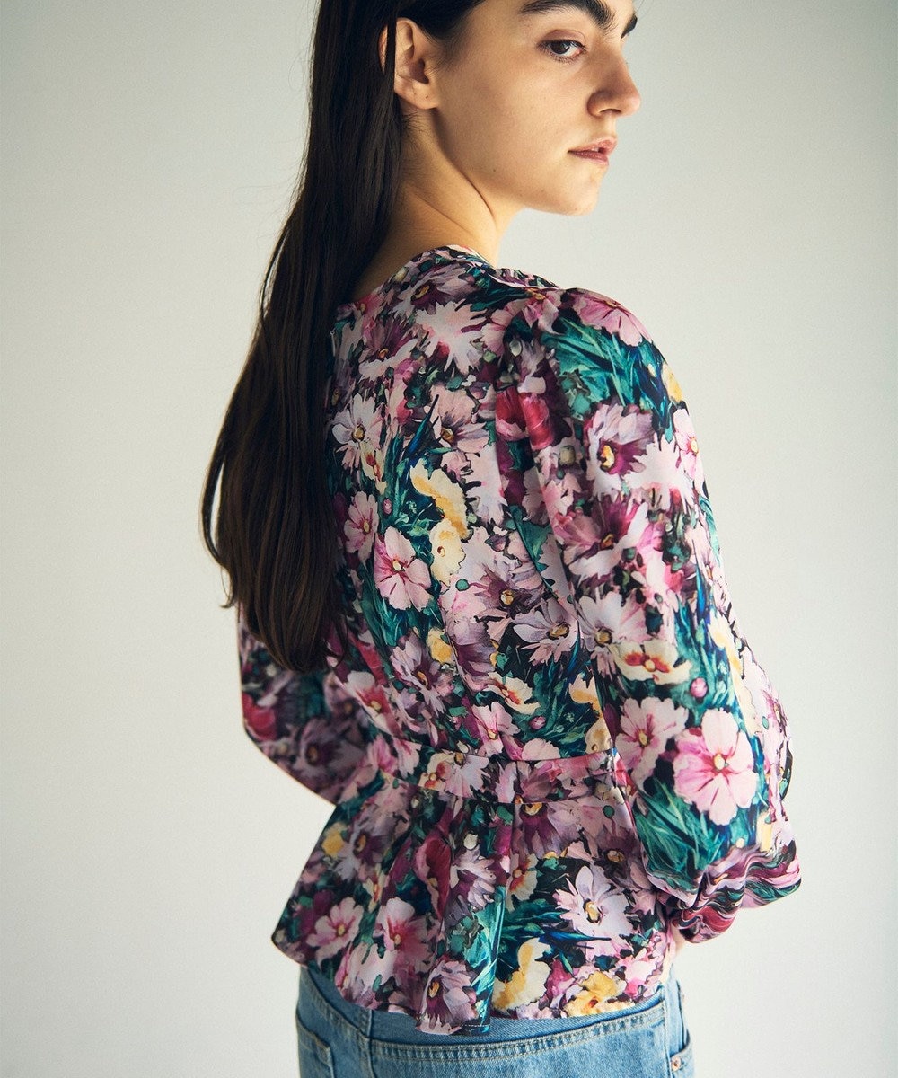 GRACE CONTINENTAL グラデフラワープリントトップ