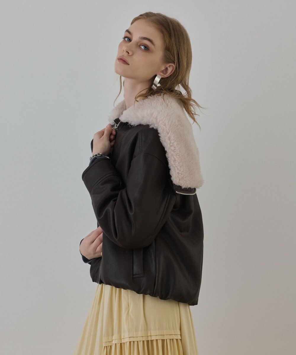 GRACE CONTINENTAL フェイクレザーボンバージャケット 