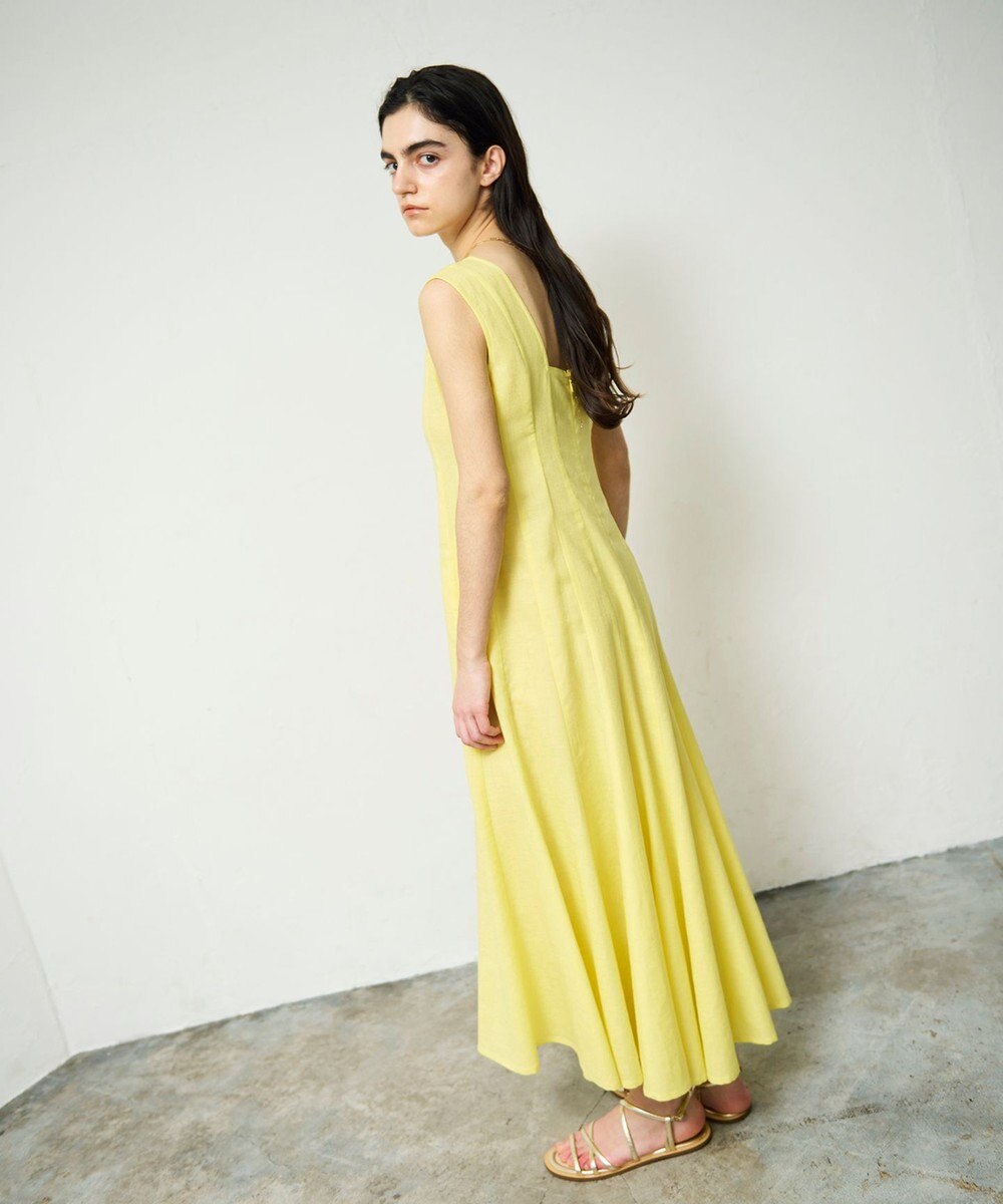 GRACE CONTINENTAL トリアセリネンフレアマキシ