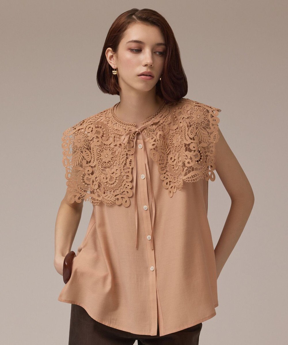 GRACE CONTINENTAL パターンレースカラーブラウス