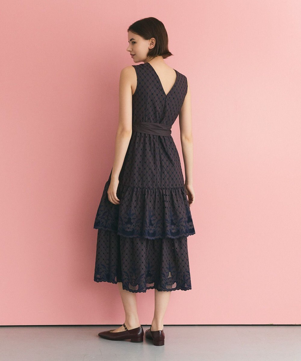 GRACE CONTINENTAL カットワークembドレス 