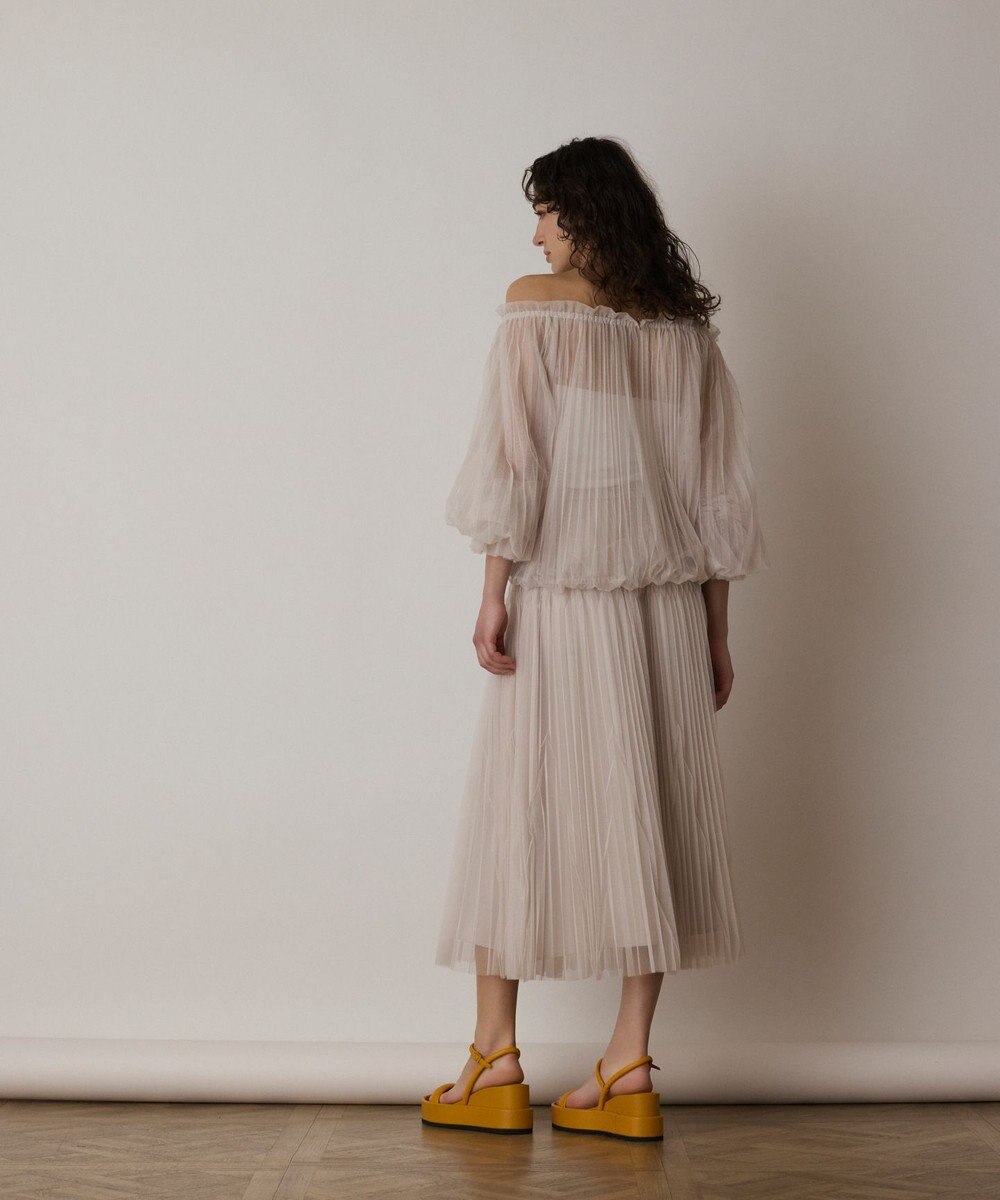 GRACE CONTINENTAL チュールプリーツトップ