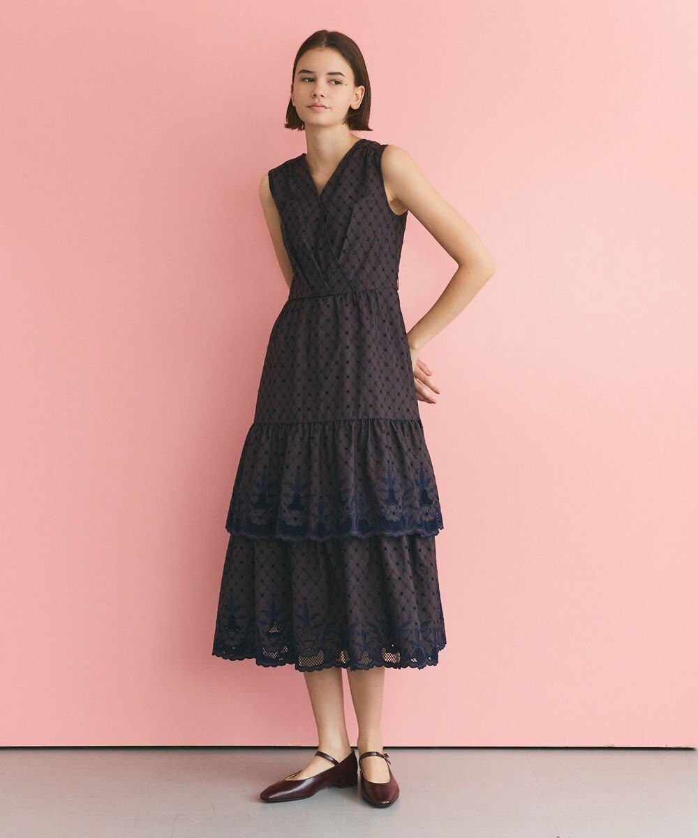 GRACE CONTINENTAL カットワークembドレス 