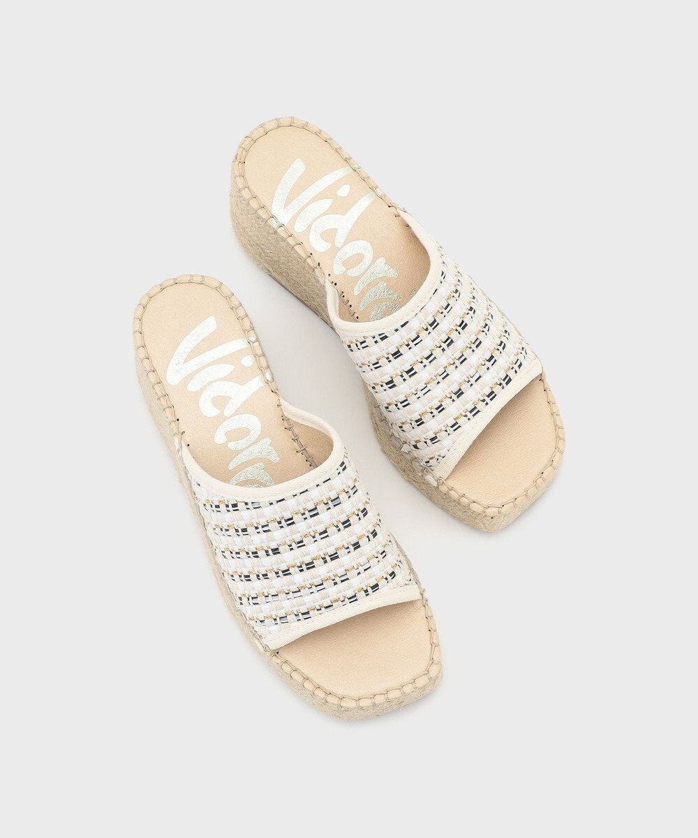 GRACE CONTINENTAL VIDORRETA ホワイトメッシュサンダル