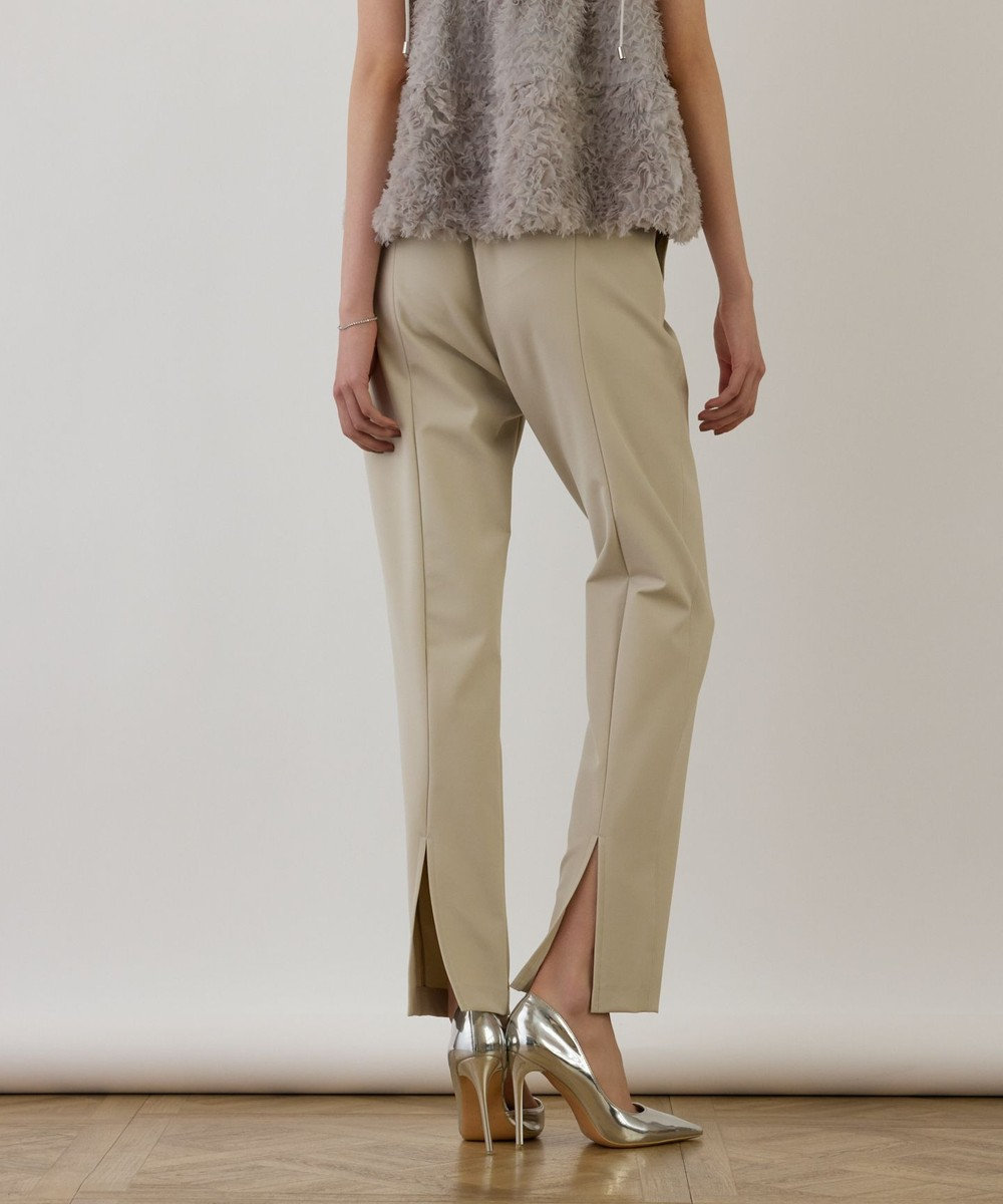 GRACE CONTINENTAL ストレッチテーパードパンツ