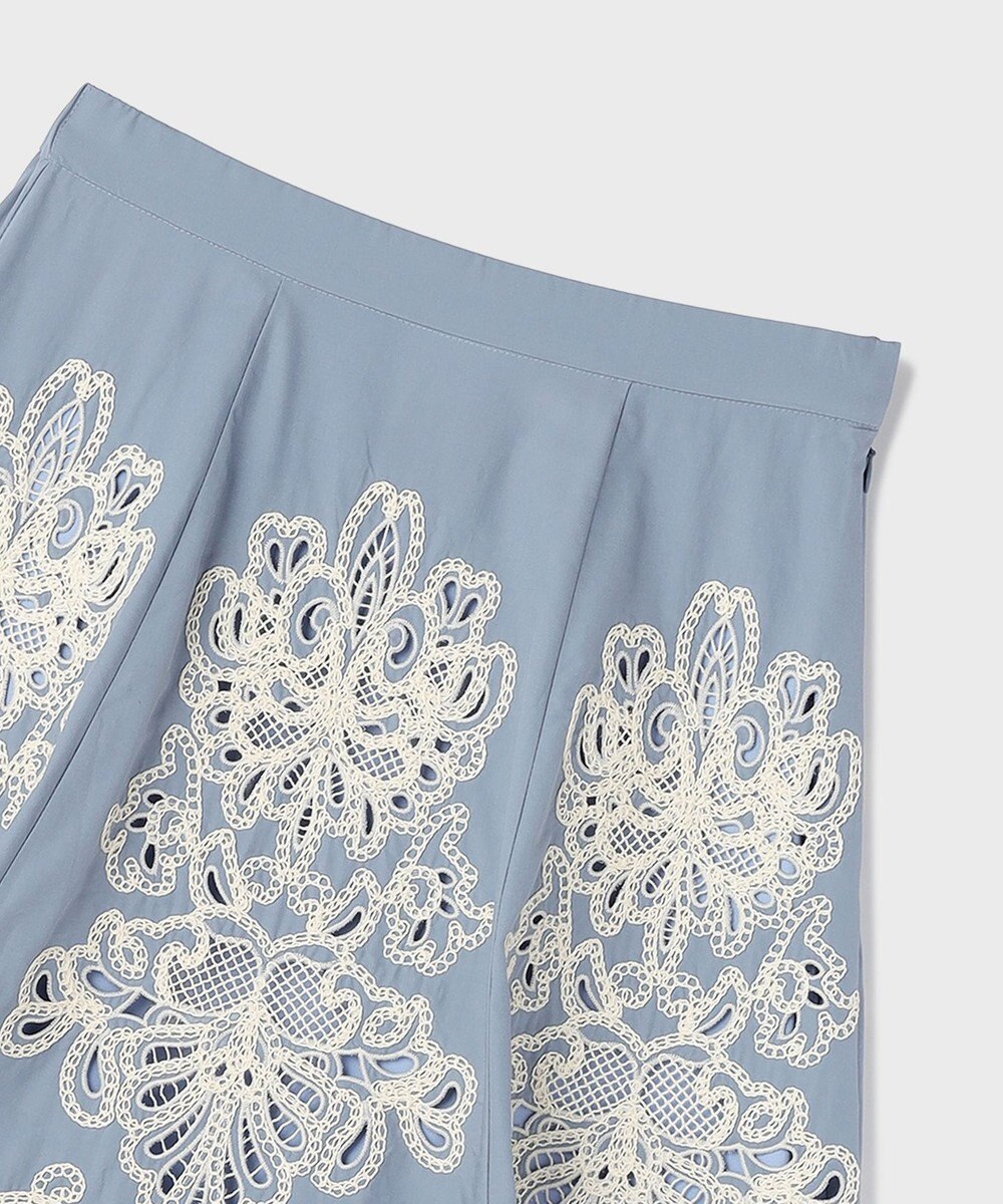 GRACE CONTINENTAL 刺繍スカラップスカート【限定カラー】 