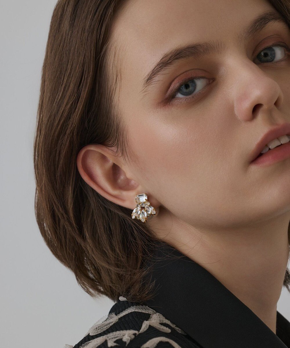 GRACE CONTINENTAL ビジューパールピアス 