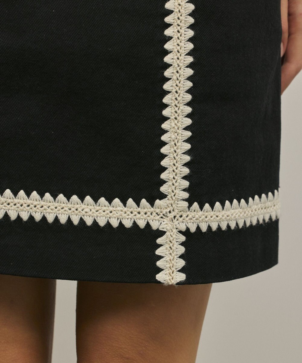 GRACE CONTINENTAL ラインembミニスカート 