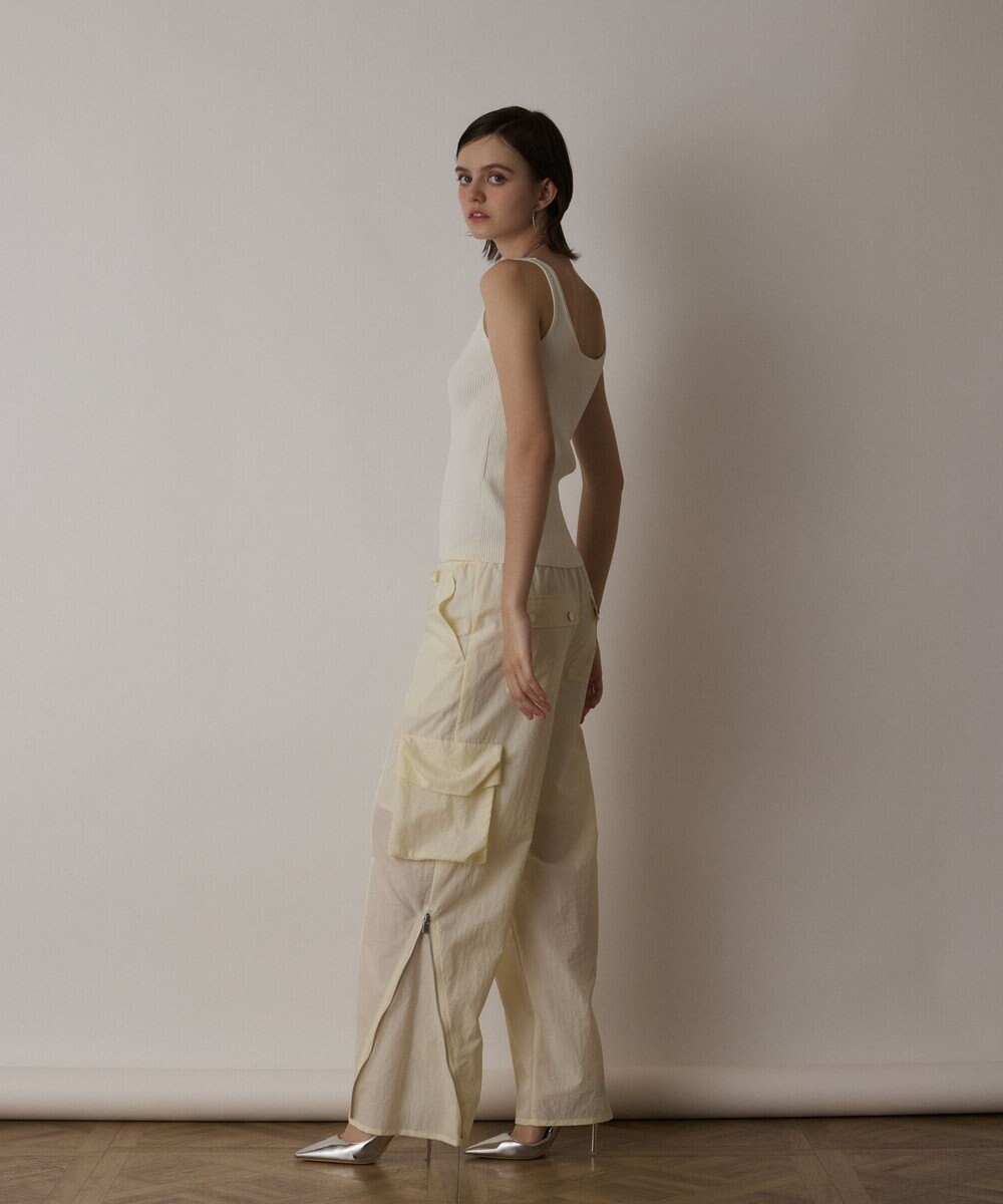 GRACE CONTINENTAL ナイロンジップカーゴパンツ