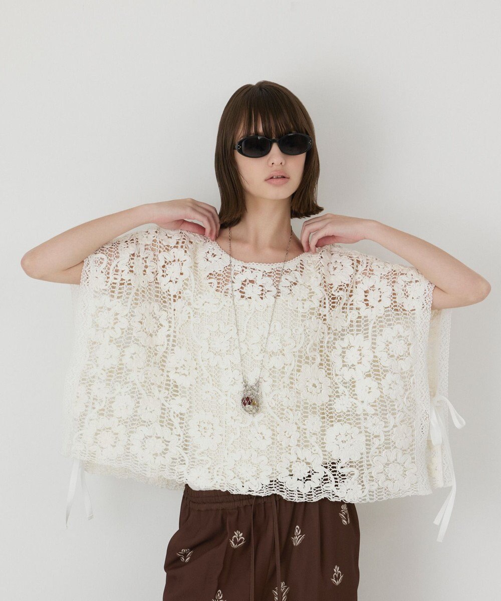 GRACE CONTINENTAL メッシュエンブロイダリーポンチョトップ 