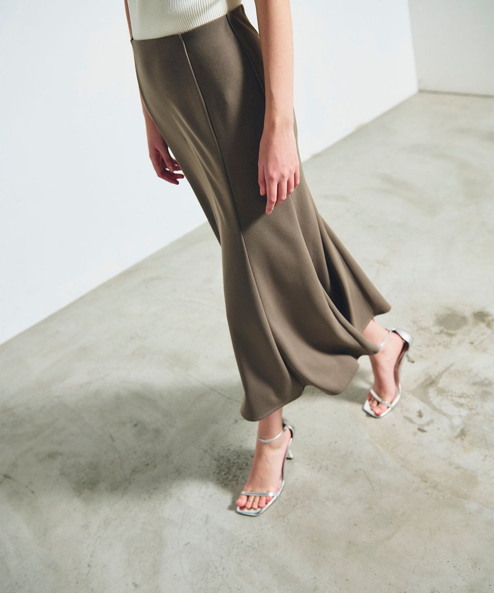 GRACE CONTINENTAL トリアセニットマーメイドスカート