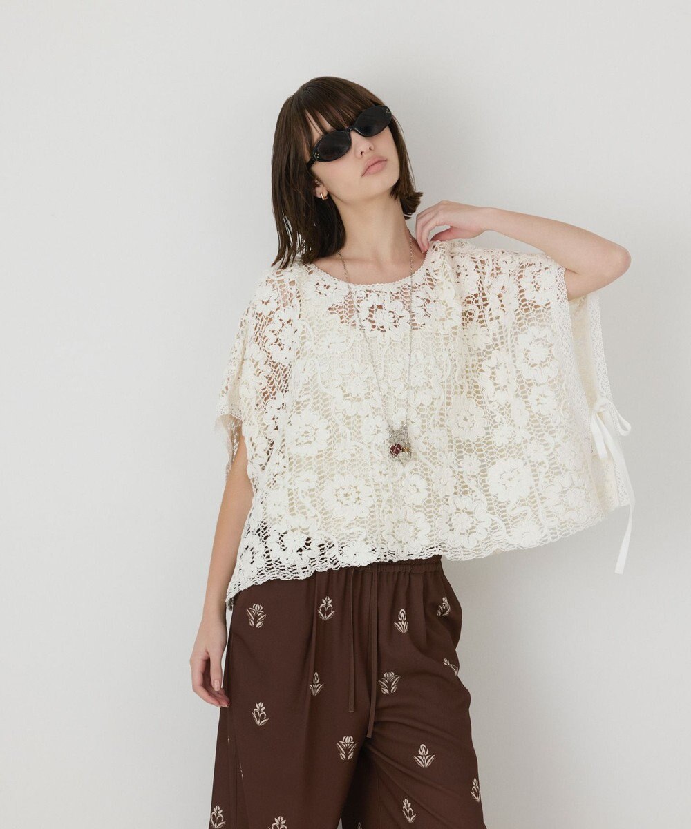 GRACE CONTINENTAL メッシュエンブロイダリーポンチョトップ 