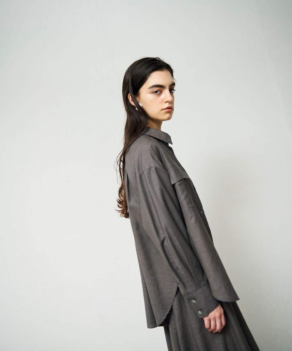 GRACE CONTINENTAL トリアセリネンオーバーシャツ
