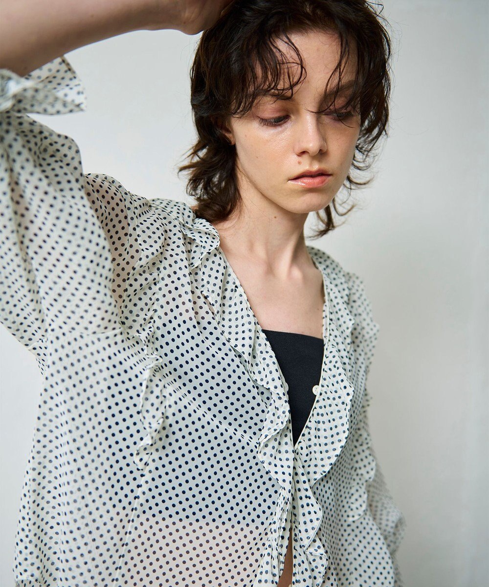 GRACE CONTINENTAL ドットラッフルブラウス 