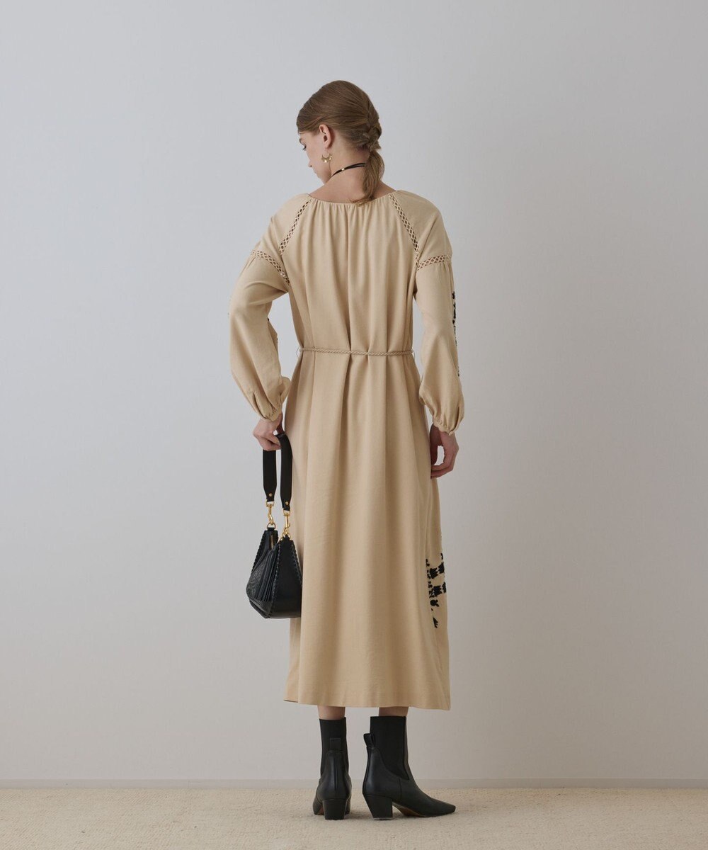 GRACE CONTINENTAL エンブロイダリーカフタンワンピース 