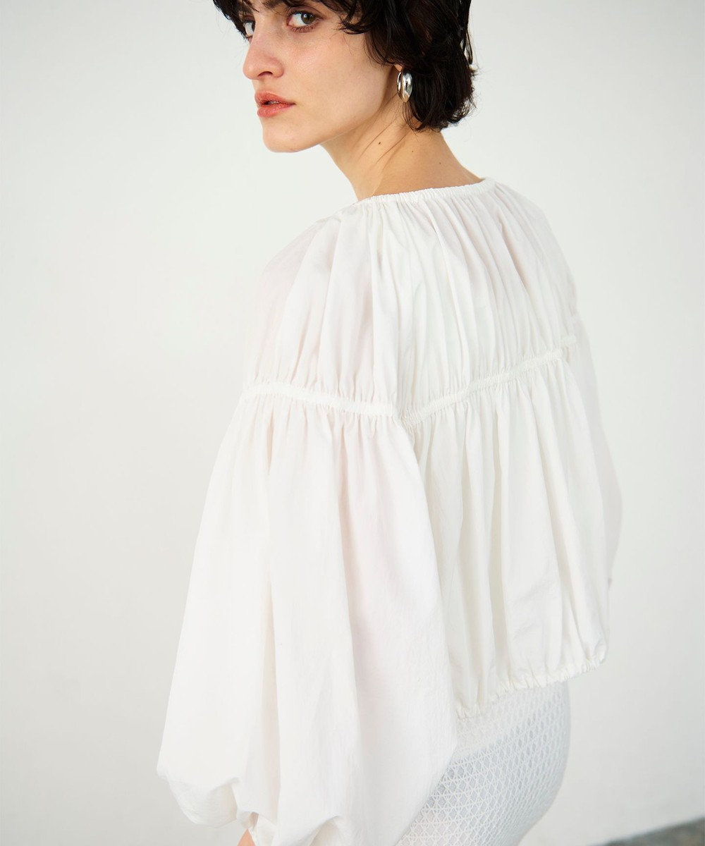 GRACE CONTINENTAL ギャザータフタブルゾン