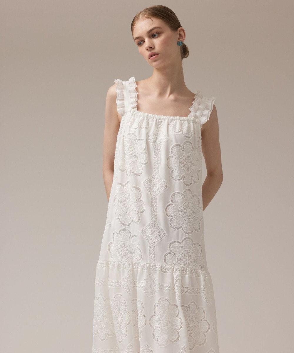 GRACE CONTINENTAL カットワーク刺繍ワンピース