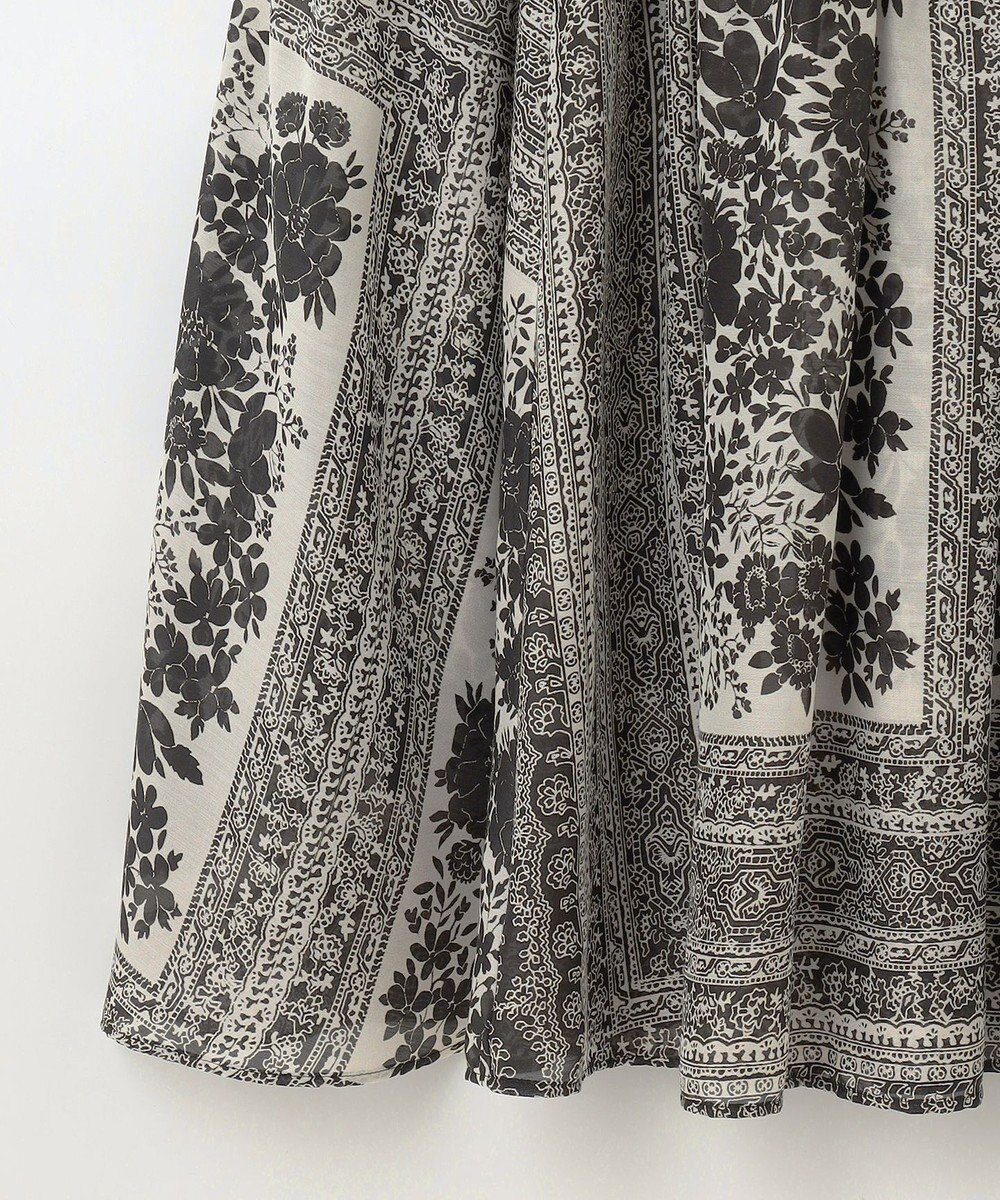 GRACE CONTINENTAL バンダナティアードスカート 