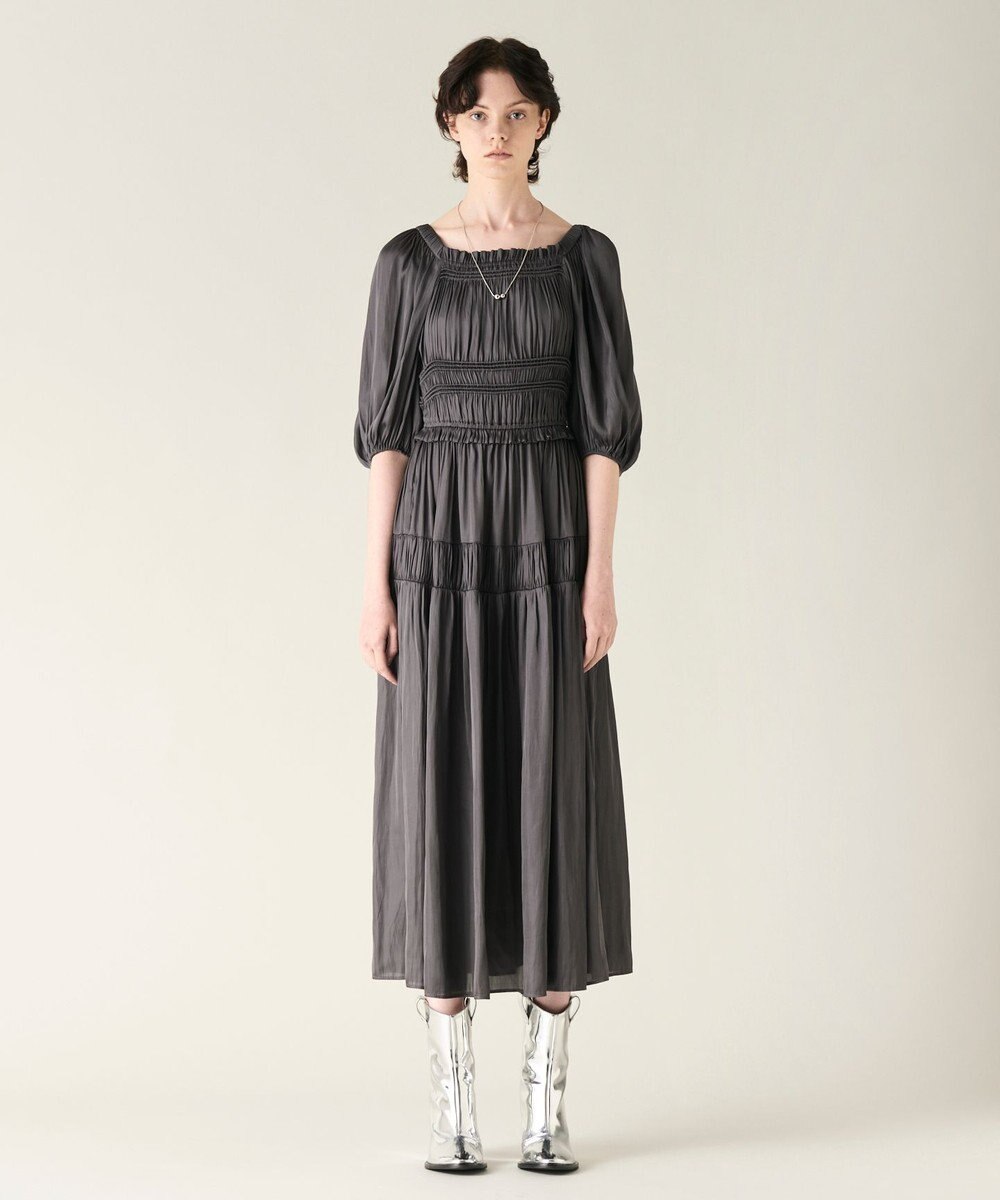 GRACE CONTINENTAL スクエアギャザーワンピース 