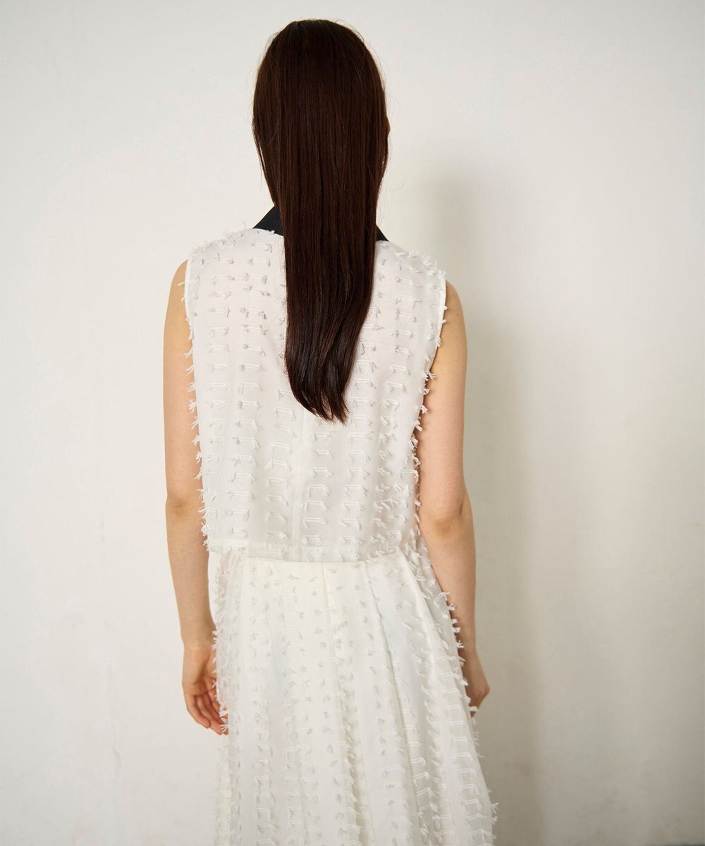 GRACE CONTINENTAL シアージャガード トップ