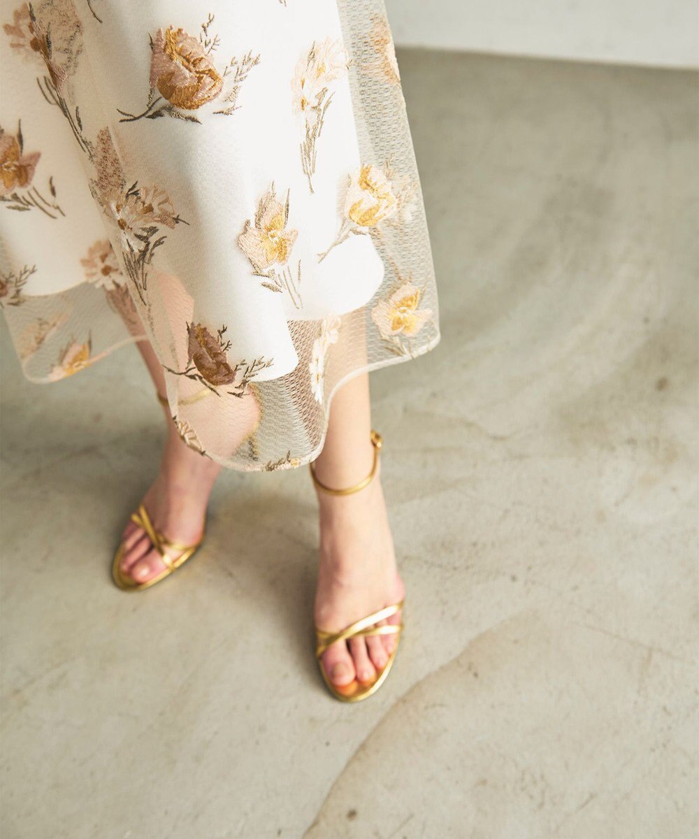 GRACE CONTINENTAL レトロフラワー刺繍ワンピース 