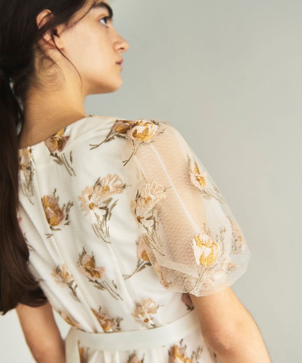 GRACE CONTINENTAL レトロフラワー刺繍ワンピース 