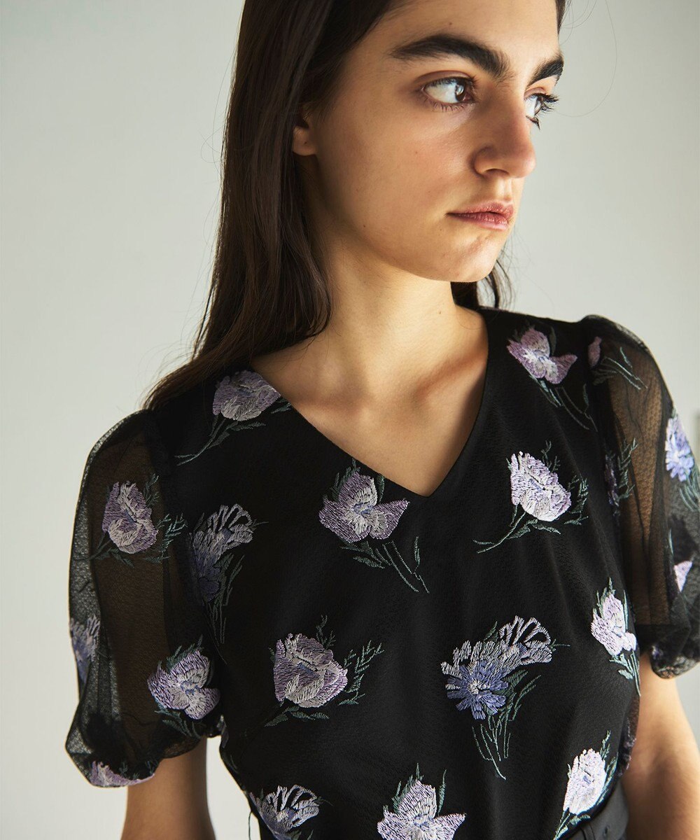 GRACE CONTINENTAL レトロフラワー刺繍ワンピース