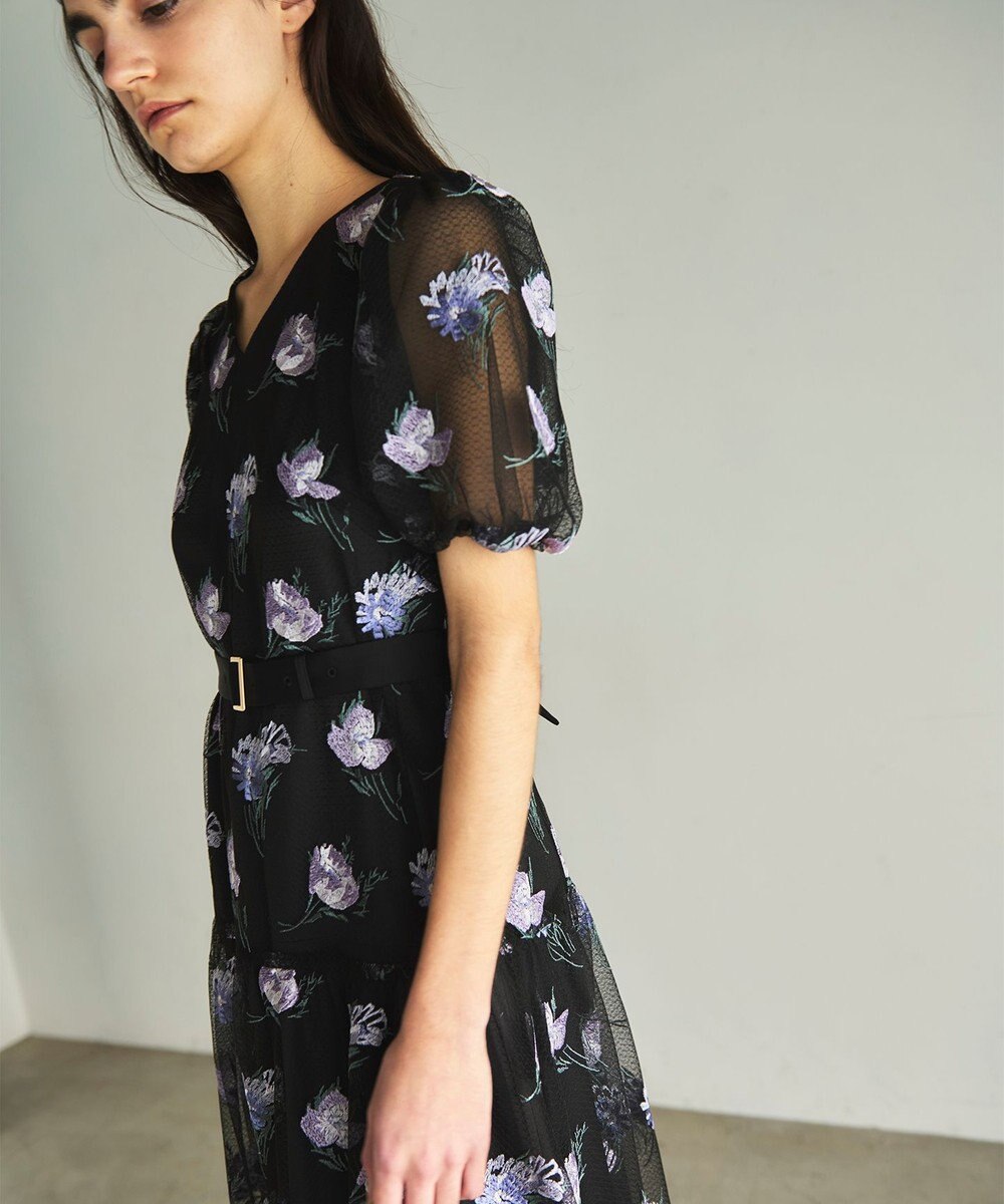 GRACE CONTINENTAL レトロフラワー刺繍ワンピース 