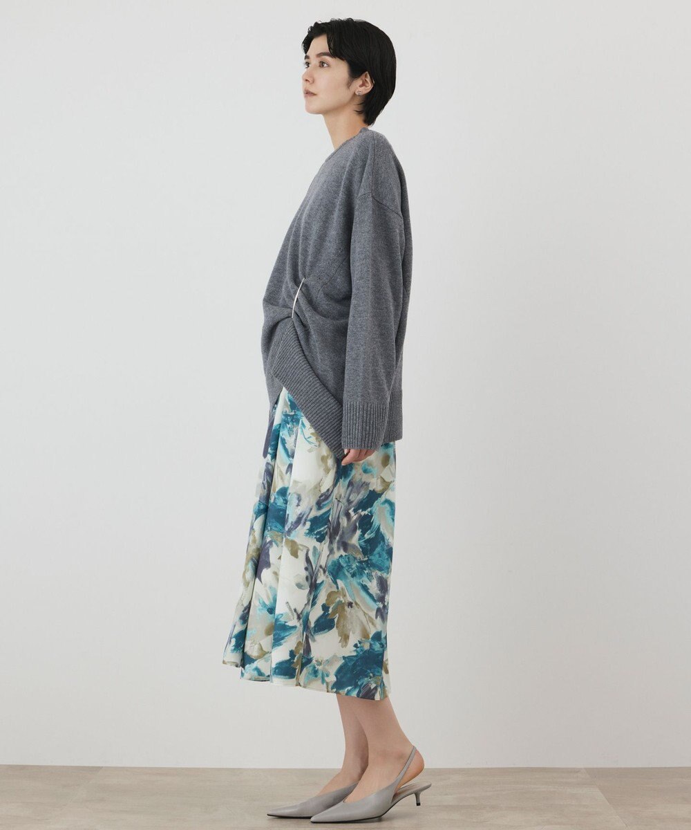 GRACE CONTINENTAL イレヘムブローチニットトップ 