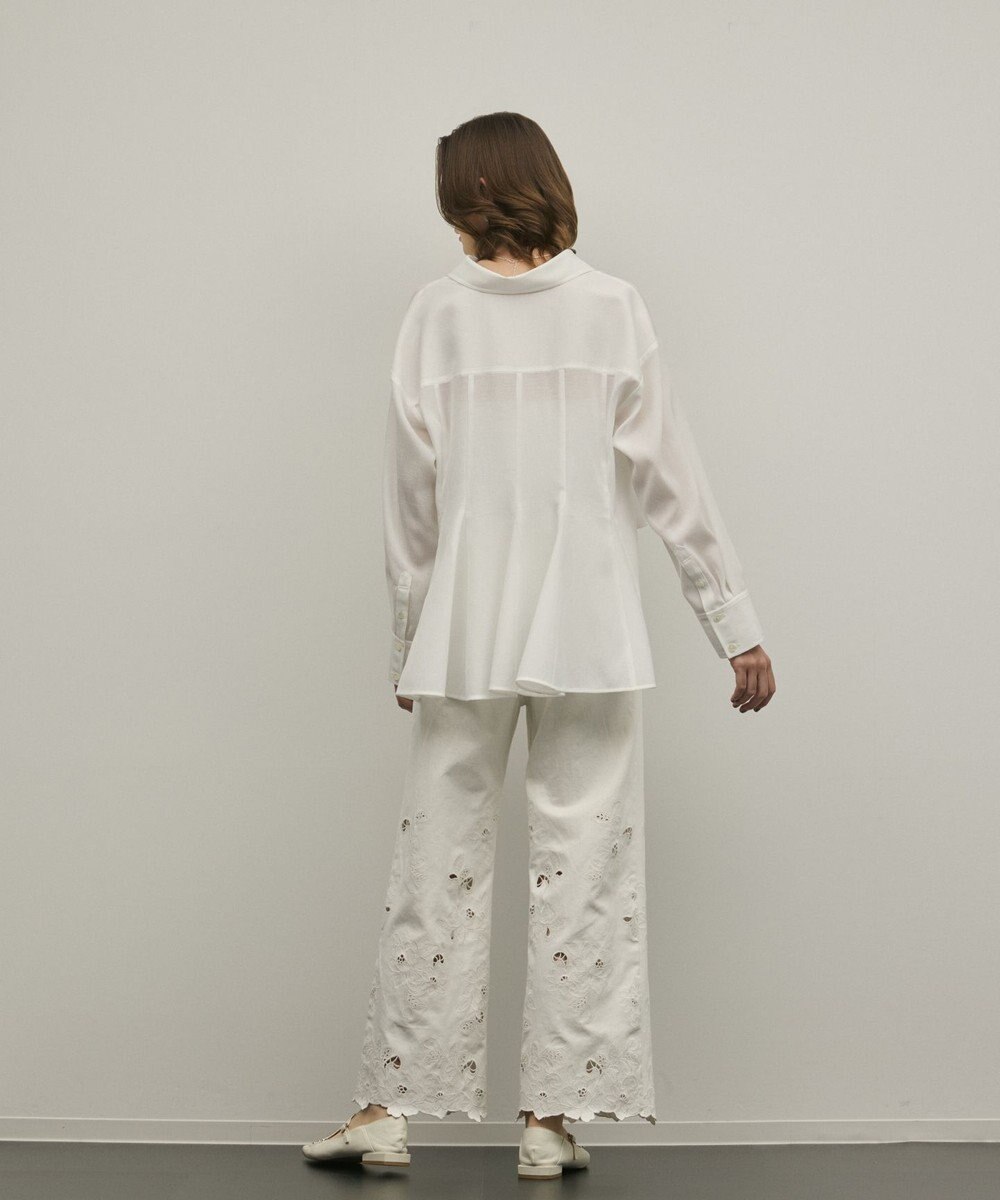 GRACE CONTINENTAL カットワークフレアパンツ 