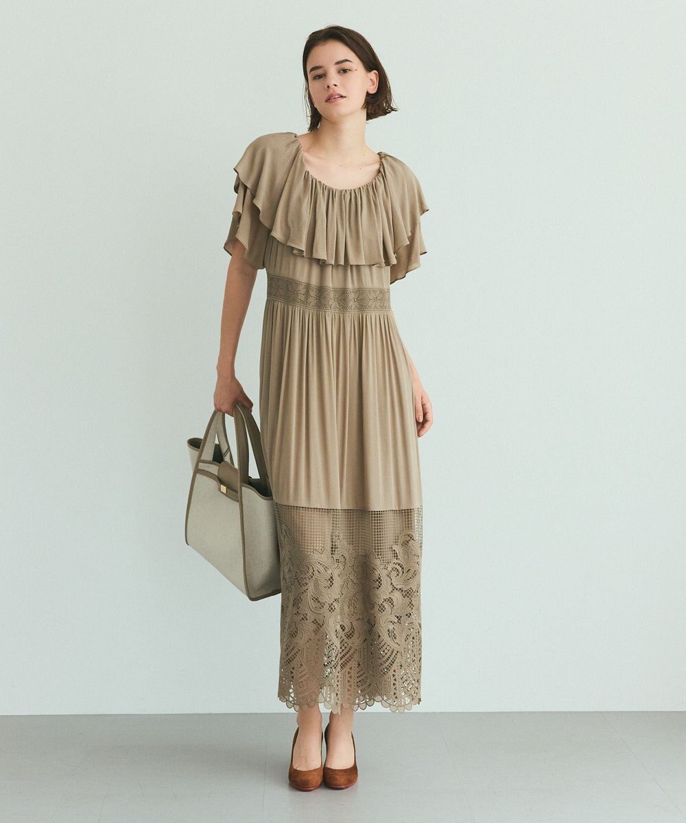 GRACE CONTINENTAL ラッフルレース切替マキシ 