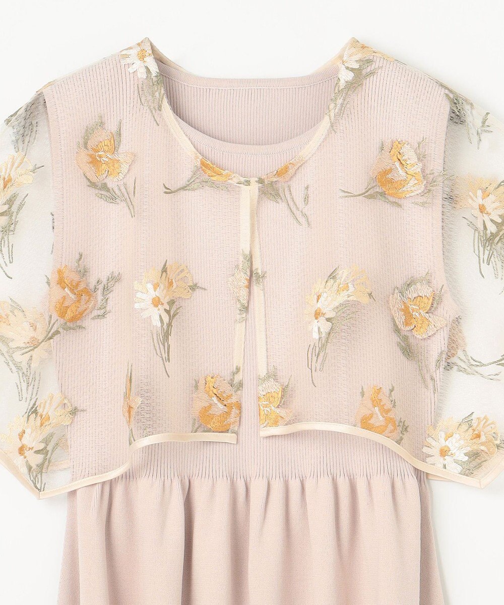 GRACE CONTINENTAL 刺繍ケープニットトップ 