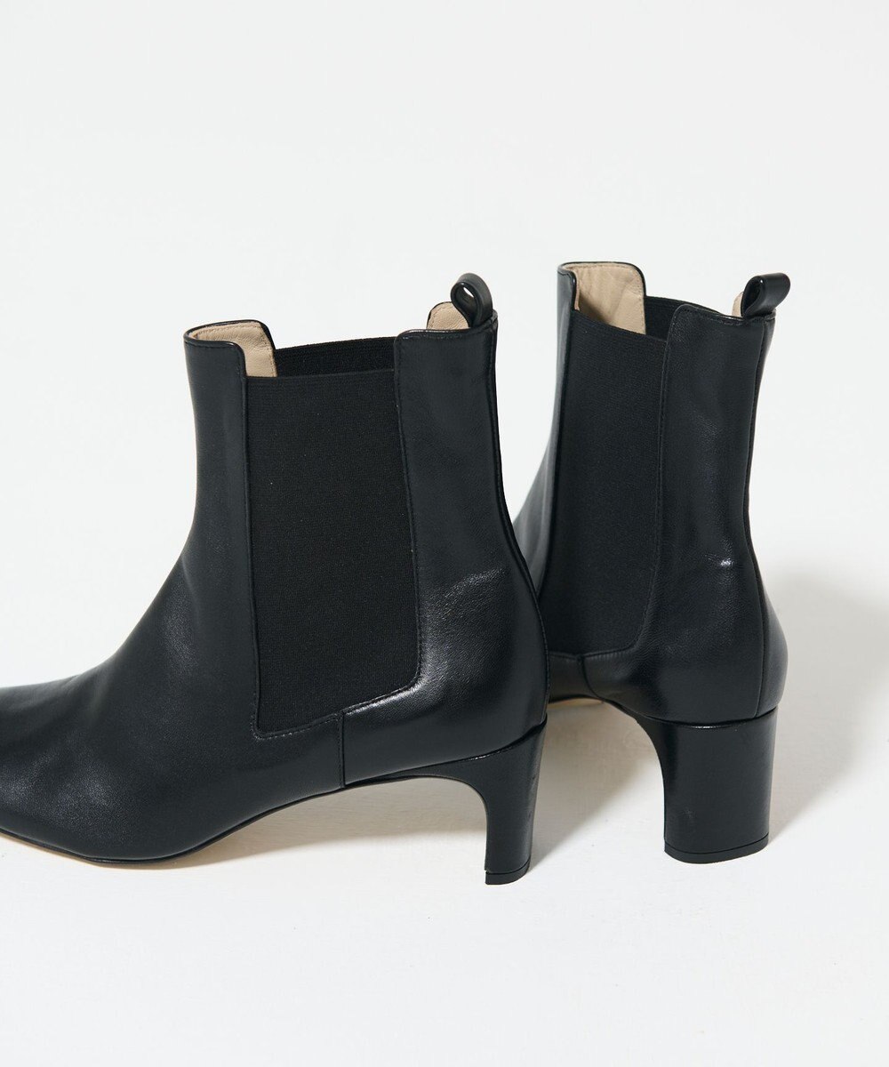 GRACE CONTINENTAL CORSO ROMA スクエアーショートブーツ 