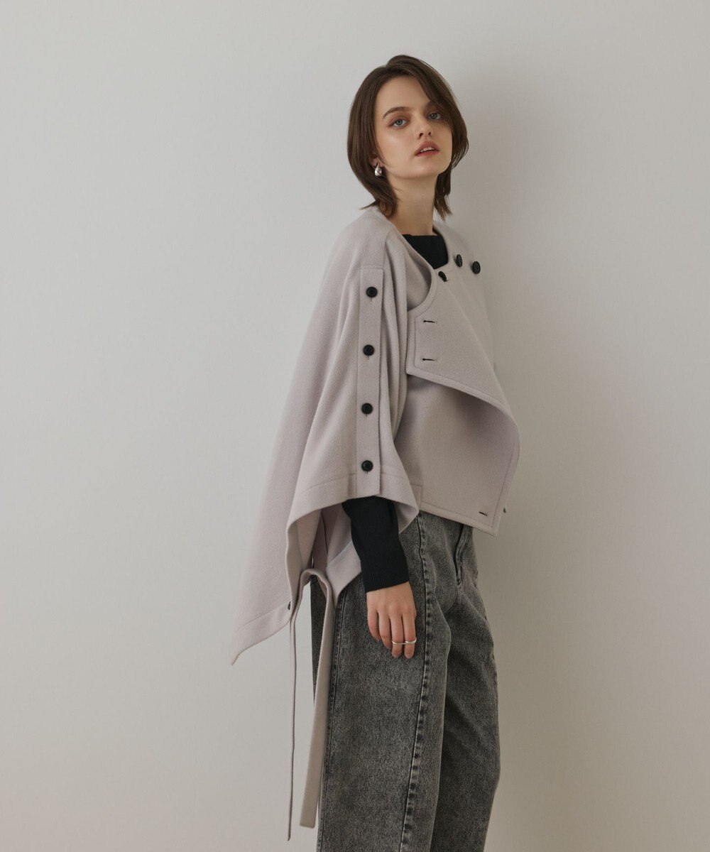 GRACE CONTINENTAL ライトビーバーポンチョ 