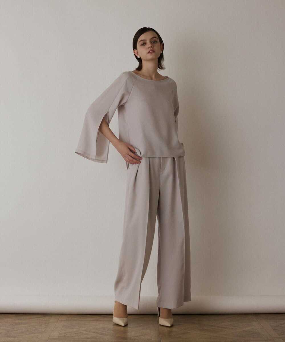 GRACE CONTINENTAL スリットスリーブトップ 