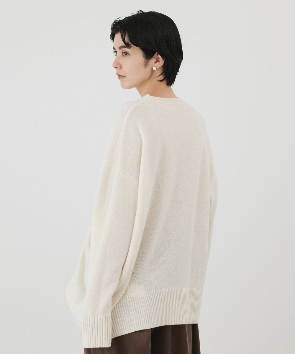 GRACE CONTINENTAL イレヘムブローチニットトップ 