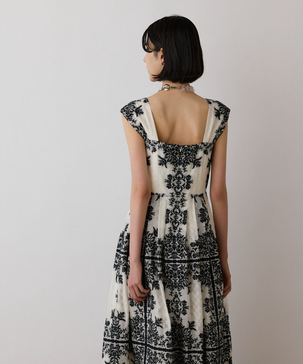 GRACE CONTINENTAL フレームジャガードドレス 