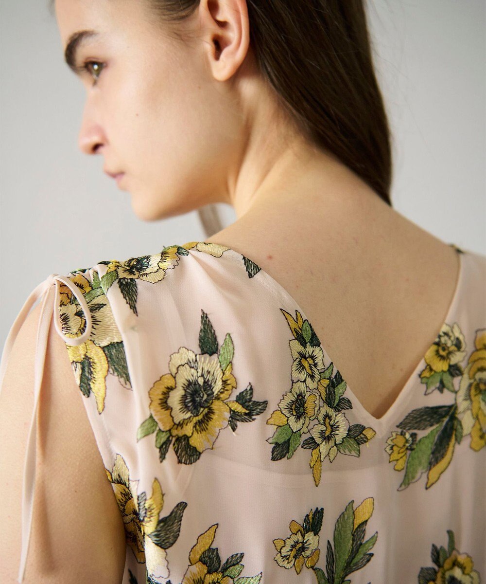 GRACE CONTINENTAL エスニックフラワー刺繍ワンピース