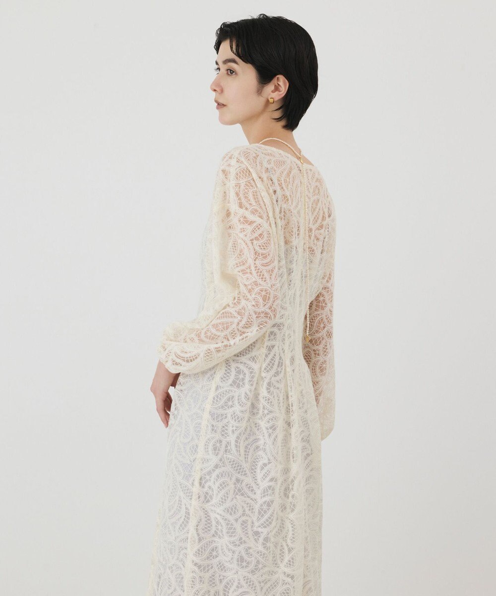 GRACE CONTINENTAL ペイズリーフラワー刺繍ワンピース 