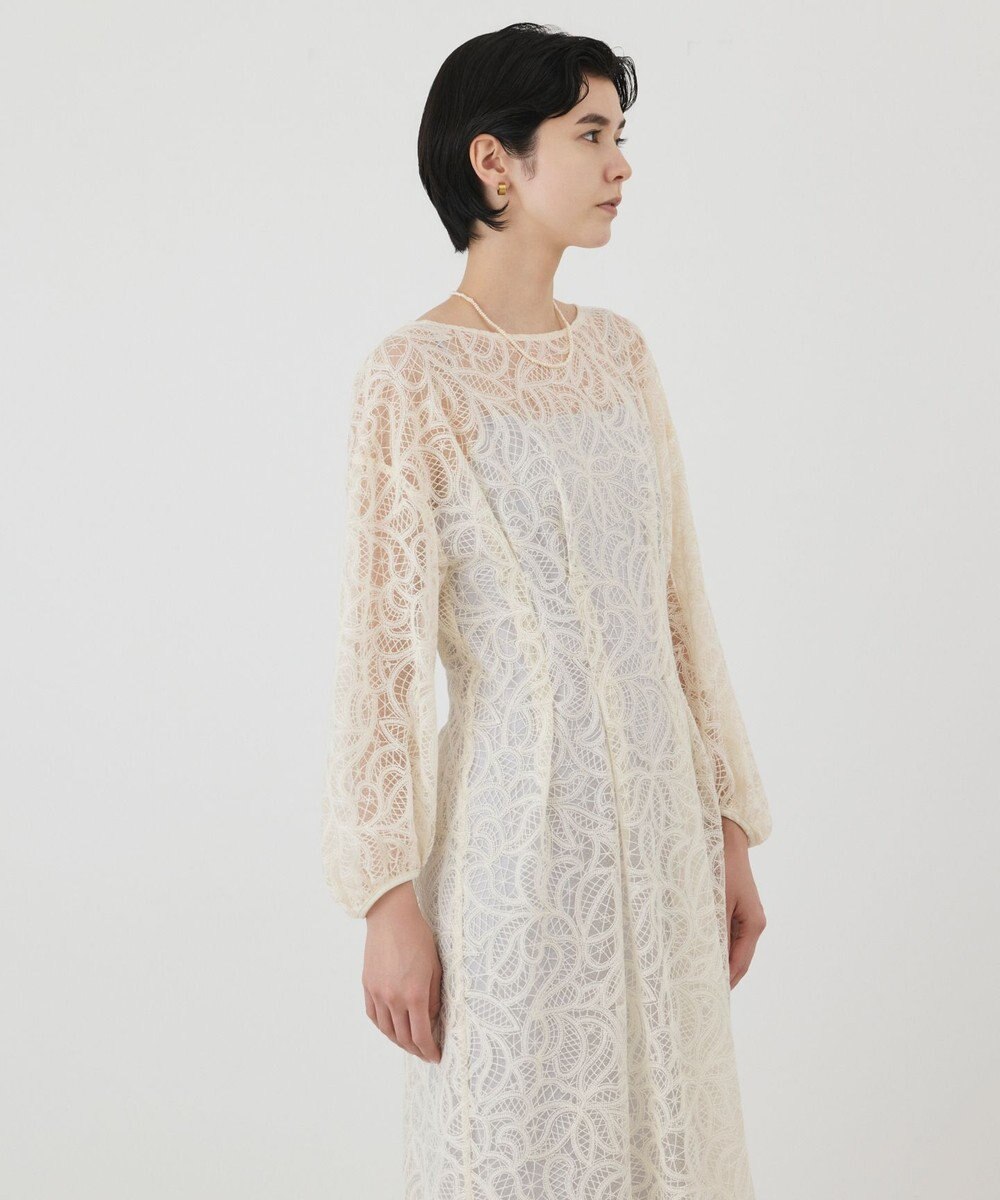 GRACE CONTINENTAL ペイズリーフラワー刺繍ワンピース 