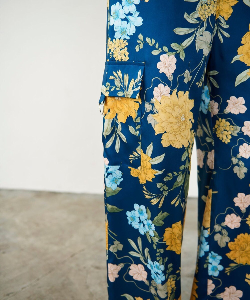 GRACE CONTINENTAL フラワープリントワークパンツ