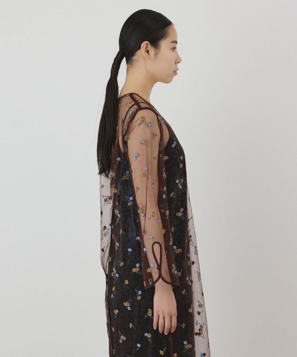 GRACE CONTINENTAL 刺繍レイヤードベロアワンピース 