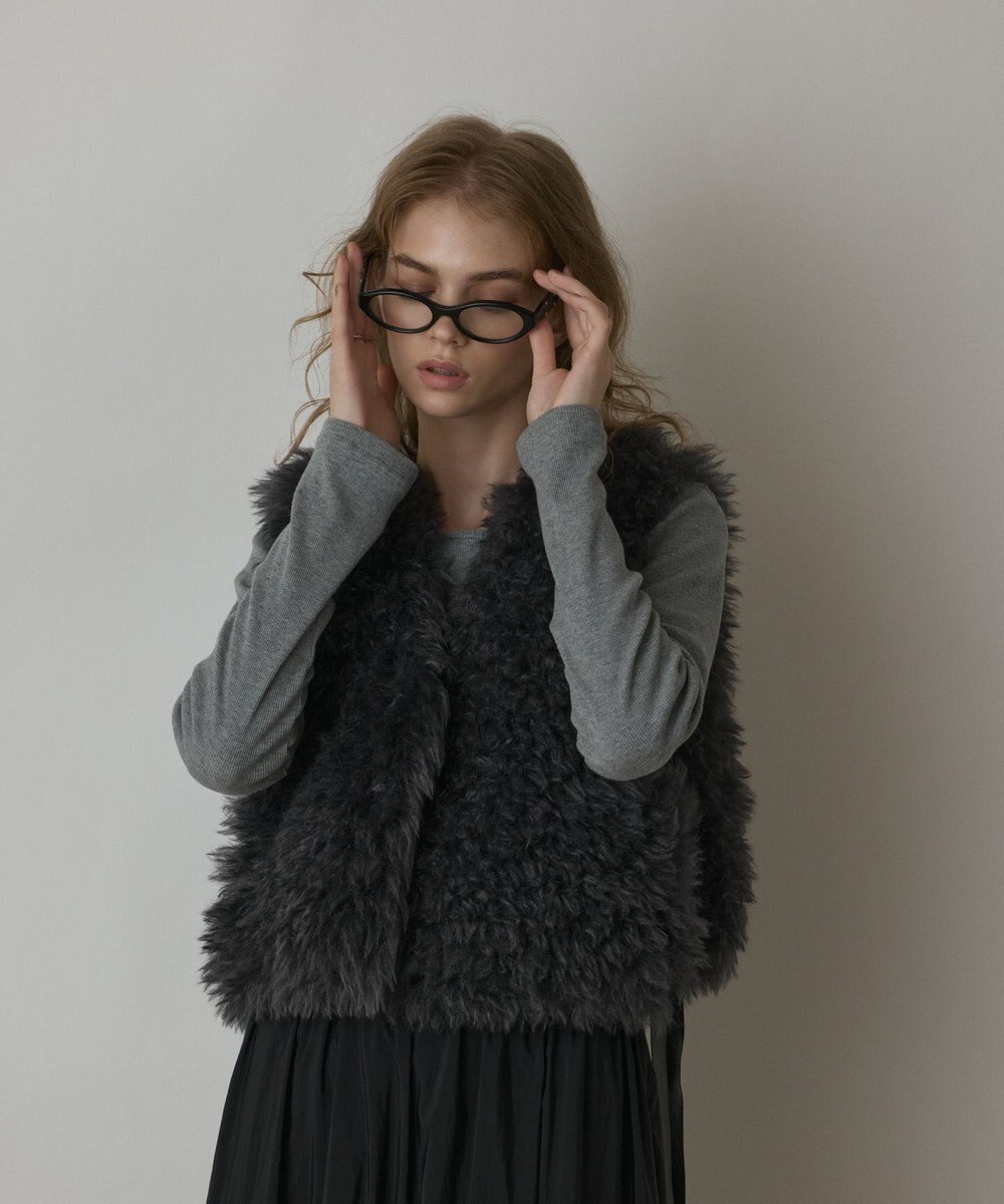 GRACE CONTINENTAL ショ－トファ－ジレ 